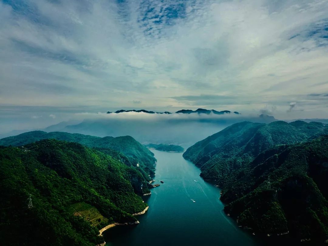 荆楚烟波，湖北风光赋咏